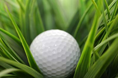 Efectos, defectos y la pelota de golf